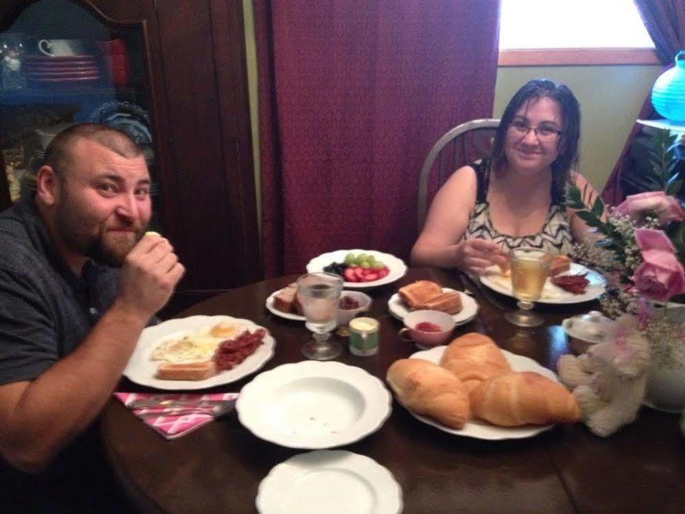 Emily'S Place B&B Creemore Екстер'єр фото